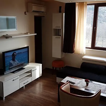 Apartment Yana Sandanski